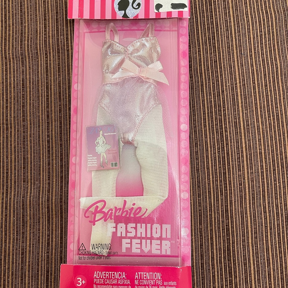 COPY - Barbie Fashion Fever from Mattel outfit.NIB